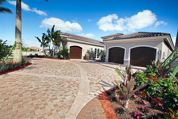 Best Local Driveway Pavers  in Loyola, CA